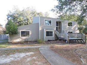 654 Timber Ridge Rd in Pensacola, FL - Building Photo - Building Photo