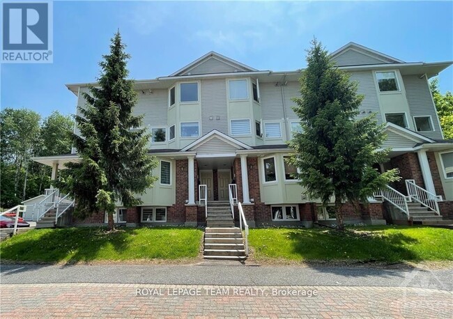 property at 1400-1400 Wildberry Ct