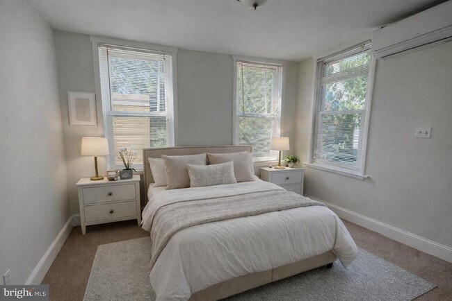 790 S Front St in Philadelphia, PA - Building Photo - Building Photo