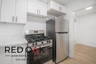 812 Westbourne Dr in West Hollywood, CA - Building Photo - Building Photo