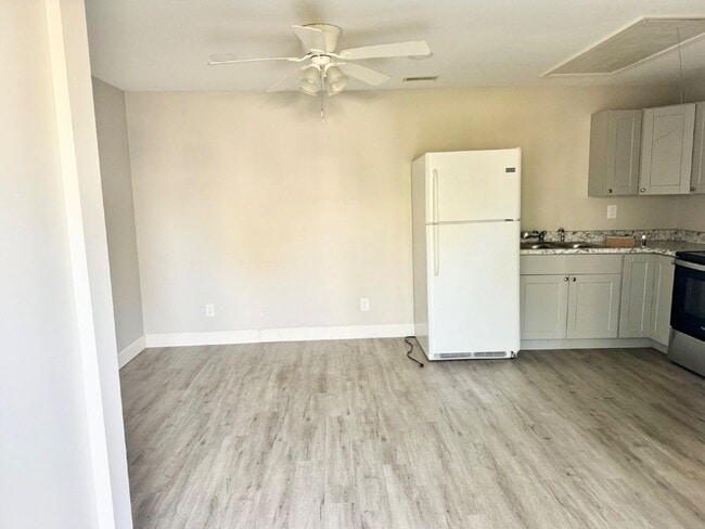 1255 SC-59 in Fair Play, SC - Building Photo - Building Photo