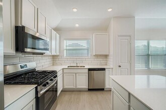 1524 Chapel Rnch Rd in Georgetown, TX - Building Photo - Building Photo