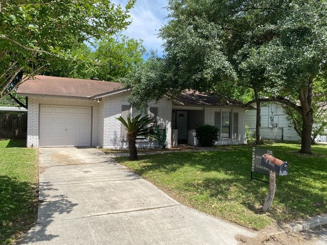 property at 521 W Byrd Blvd
