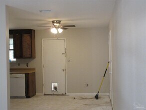 4300 Santa Villa Dr in Pace, FL - Building Photo - Building Photo