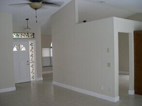 1437 E Amanda Rd in Kissimmee, FL - Building Photo - Building Photo