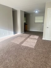 6881 Rutherford Ct in Cincinnati, OH - Building Photo - Building Photo