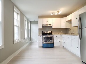 1003 N 3rd St-Unit -4 in Harrisburg, PA - Building Photo - Building Photo