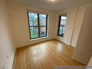 40 Malvern St in Boston, MA - Building Photo - Building Photo