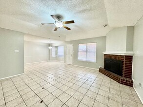 1003 Juneau Ave in Lubbock, TX - Building Photo - Building Photo