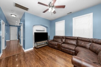 5108 W 24th Pl in Cicero, IL - Building Photo - Building Photo