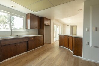 1855 Alpha St in South Pasadena, CA - Building Photo - Building Photo