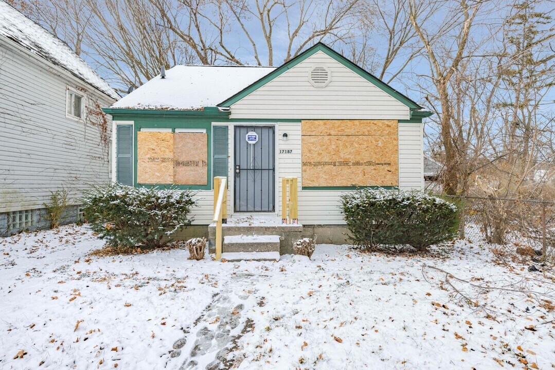 17187 Vaughan St in Detroit, MI - Building Photo
