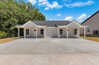 2 Arlington Rd in Greer, SC - Building Photo - Building Photo