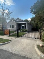 2715 Grafton Ave in Dallas, TX - Building Photo