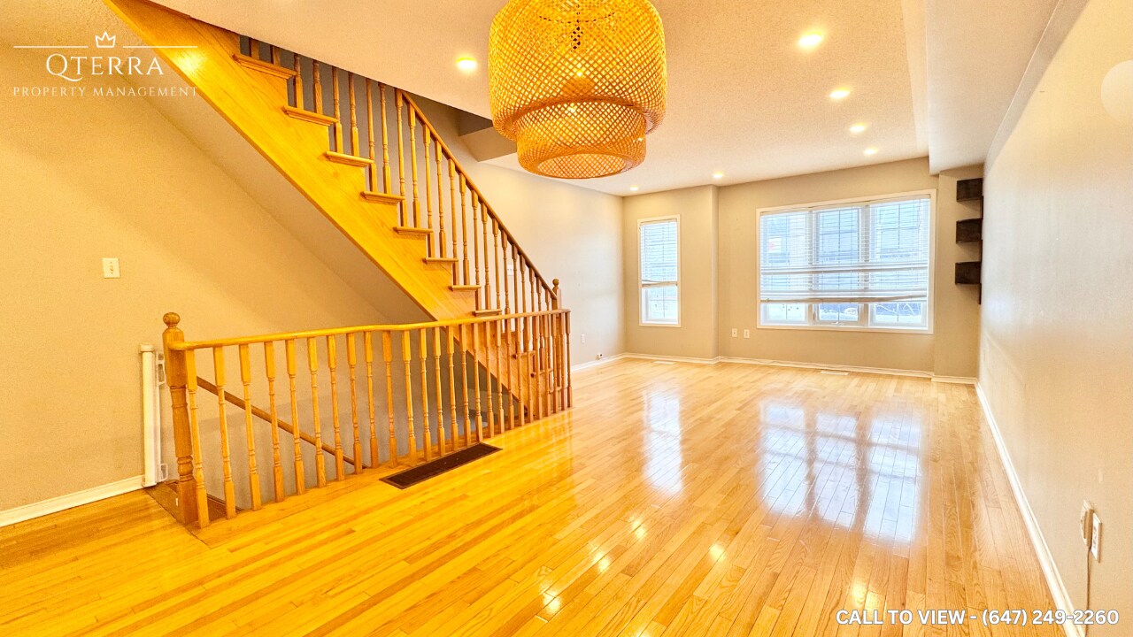 55 Weston Rd in Toronto, ON - Building Photo