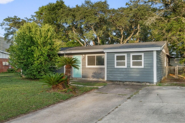 property at 19 Eglin St