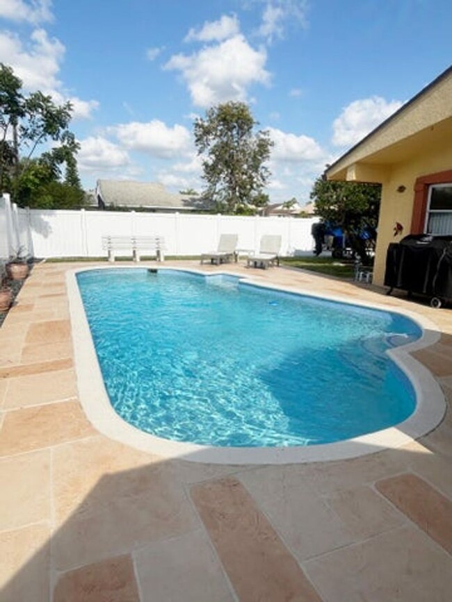 property at 11426 Country Sound Ct