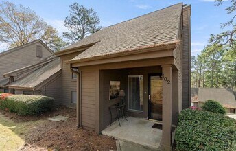 102 Cambrian Way in Birmingham, AL - Building Photo - Building Photo