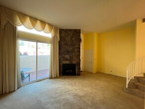 9950 CA-27 in Los Angeles, CA - Building Photo - Building Photo