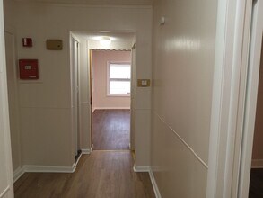 26-28 E Pine St.-Unit -26 Pine St. in Millville, NJ - Building Photo - Building Photo