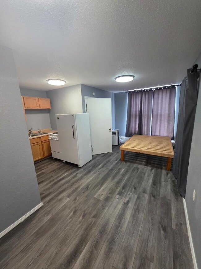 property at 311 E Thayer Ave