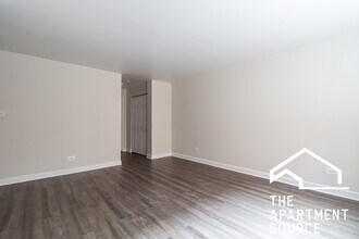 6011 N Winthrop Ave, Unit 207 in Chicago, IL - Building Photo - Building Photo