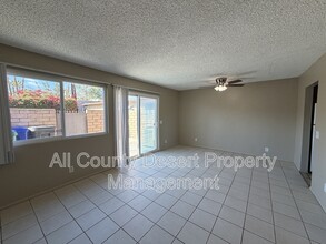 69180 Victoria Dr in Cathedral City, CA - Foto de edificio - Building Photo