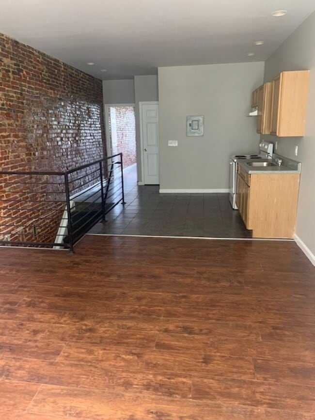 property at 3451 Jasper St