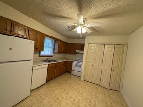 915 Grand Arbre Dr in Bedford, VA - Building Photo - Building Photo
