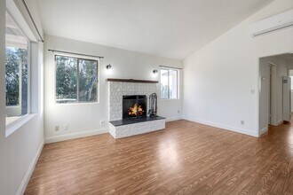 3748 Manchester Ave in Encinitas, CA - Building Photo - Building Photo