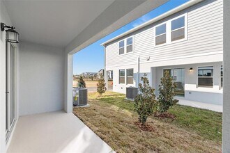 3450 Beam Ter in Davenport, FL - Building Photo - Building Photo