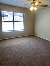 9801 Memphis Ave in Lubbock, TX - Building Photo - Building Photo