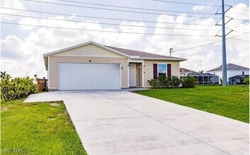 317 El Dorado Blvd N in Cape Coral, FL - Building Photo - Building Photo