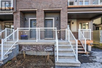 30 Pyrite Private in Ottawa, ON - Building Photo - Building Photo