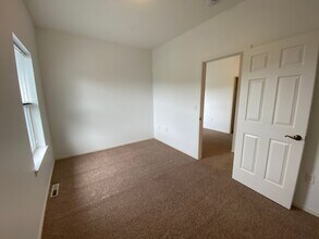 4020 Byron Ave in Bellingham, WA - Building Photo - Building Photo