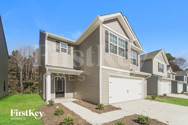 8421 Deerwood Rd in Charlotte, NC - Building Photo - Building Photo