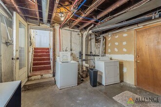 909 Leavenworth St in Manhattan, KS - Building Photo - Building Photo