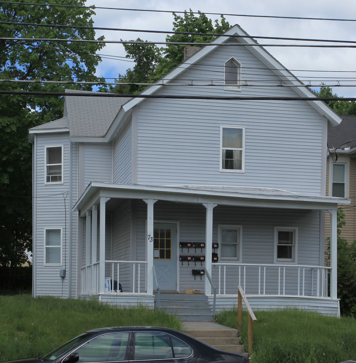 73 Oak St in Binghamton, NY - Building Photo