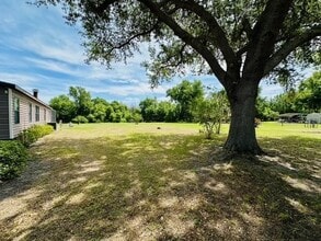 6814 Redwing Rd in Groveland, FL - Building Photo - Building Photo
