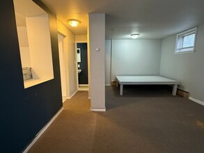 1718 E Avenue B in Bismarck, ND - Building Photo - Building Photo