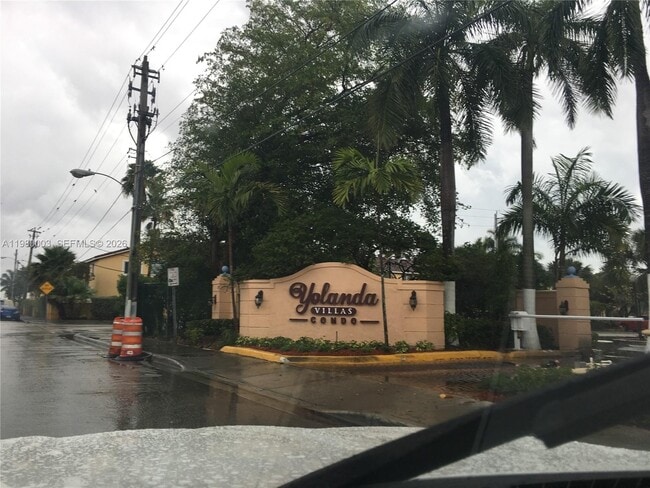 801 NW 47th Ave in Miami, FL - Building Photo - Building Photo