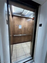 4803 Sunset Ct in Cape Coral, FL - Building Photo - Building Photo