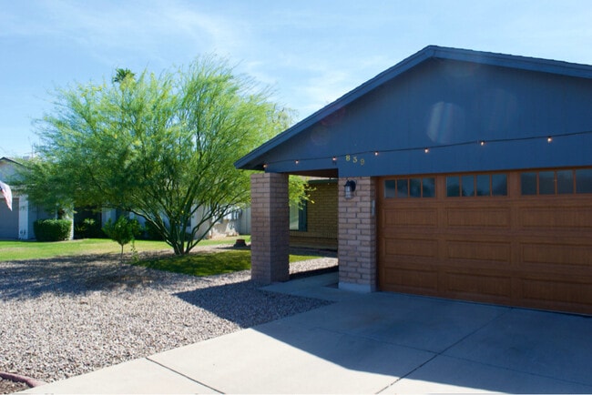 839 W Posada Ave in Mesa, AZ - Building Photo - Building Photo