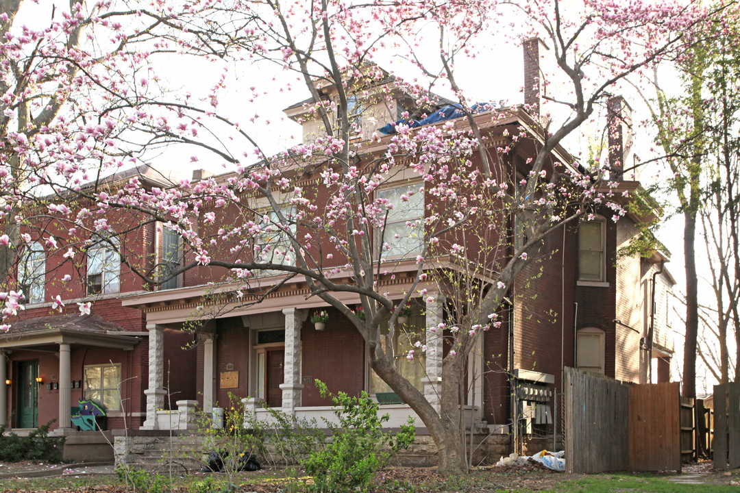 1625 S 3rd St in Louisville, KY - Building Photo