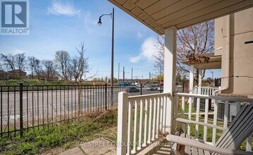 10 Post Oak Dr in Richmond Hill, ON - Building Photo - Building Photo