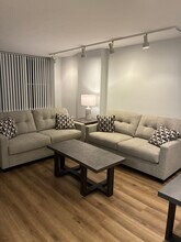 50 Belmont Ave, Unit 413 in Bala Cynwyd, PA - Foto de edificio - Building Photo