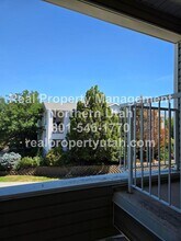 490 E 700 S in Clearfield, UT - Foto de edificio - Building Photo