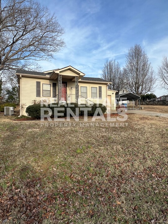 507 10th Ave SW in Attalla, AL - Building Photo