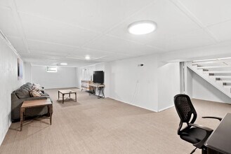 814 Holiday Ave in Hazelwood, MO - Building Photo - Building Photo