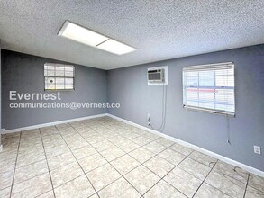 2470 Ave E SW in Winter Haven, FL - Building Photo - Building Photo